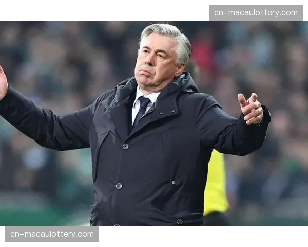 居莱尔传球准确率高达九成 将成为皇马中场新的组织核心 居莱尔传球准确率高达九成 将成为皇马中场新的组织核心